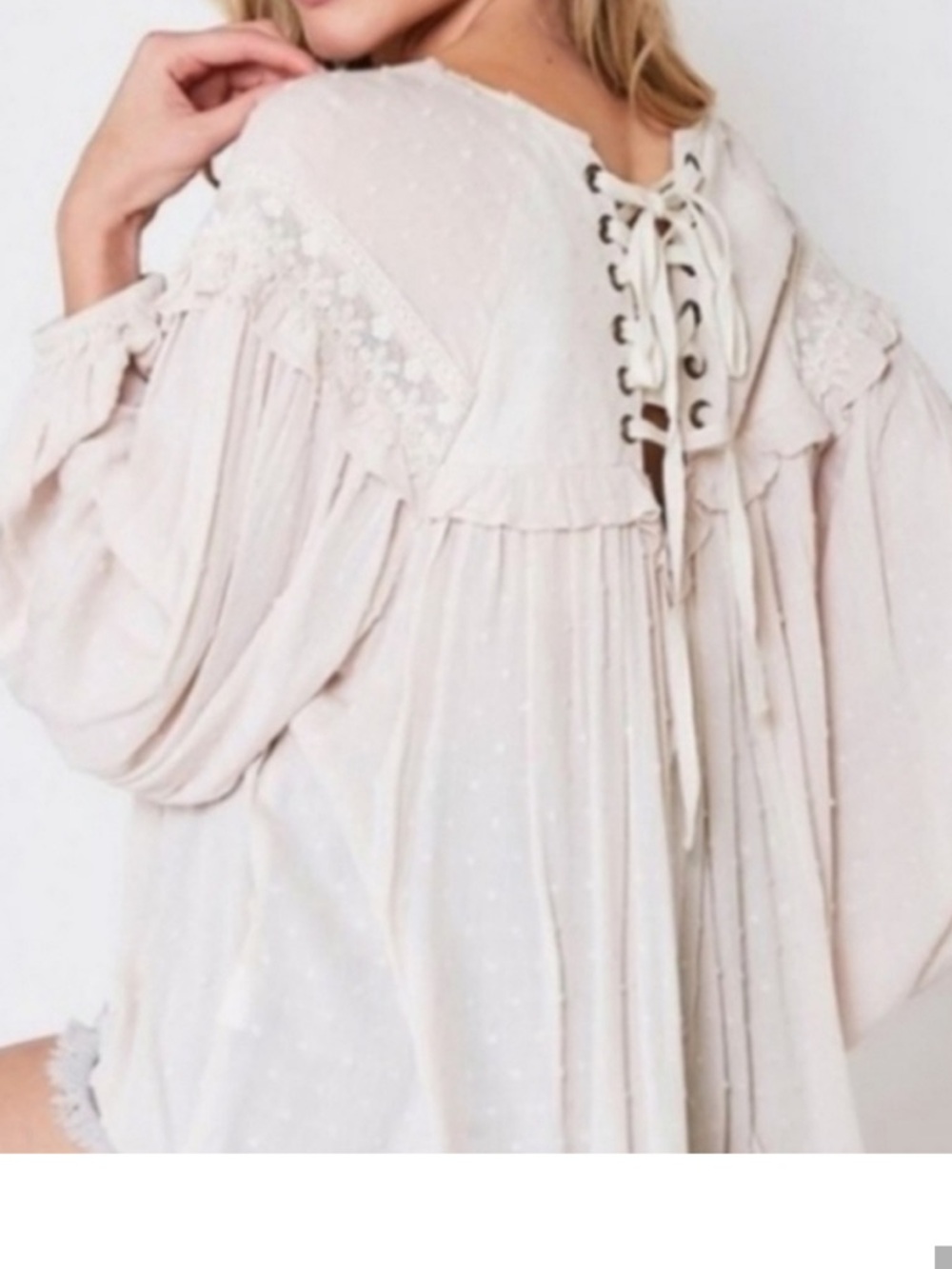 Vine & Love Boho Floral Lace Ruffle Tie‑Back Top – Size Small (Girls)
